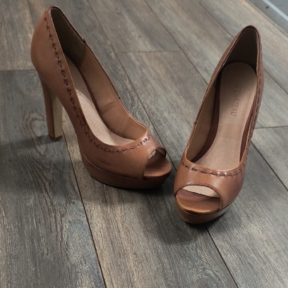 Le Chateau Tan Peep-Toe Heels